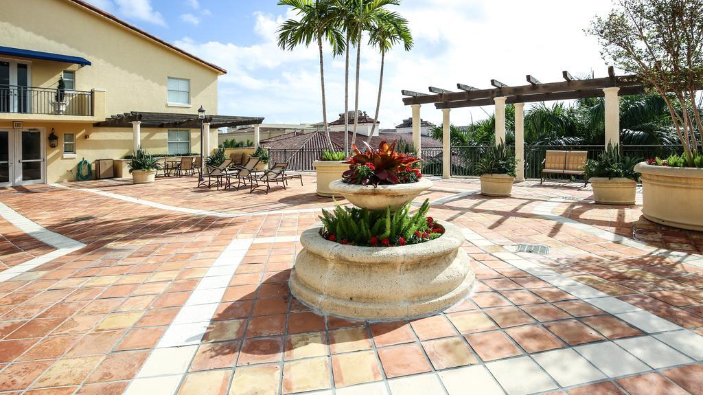 Pelicanstay In Coral Gables Miami ภายนอก รูปภาพ