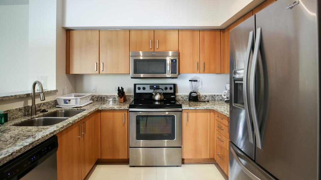 Pelicanstay In Coral Gables Miami ภายนอก รูปภาพ