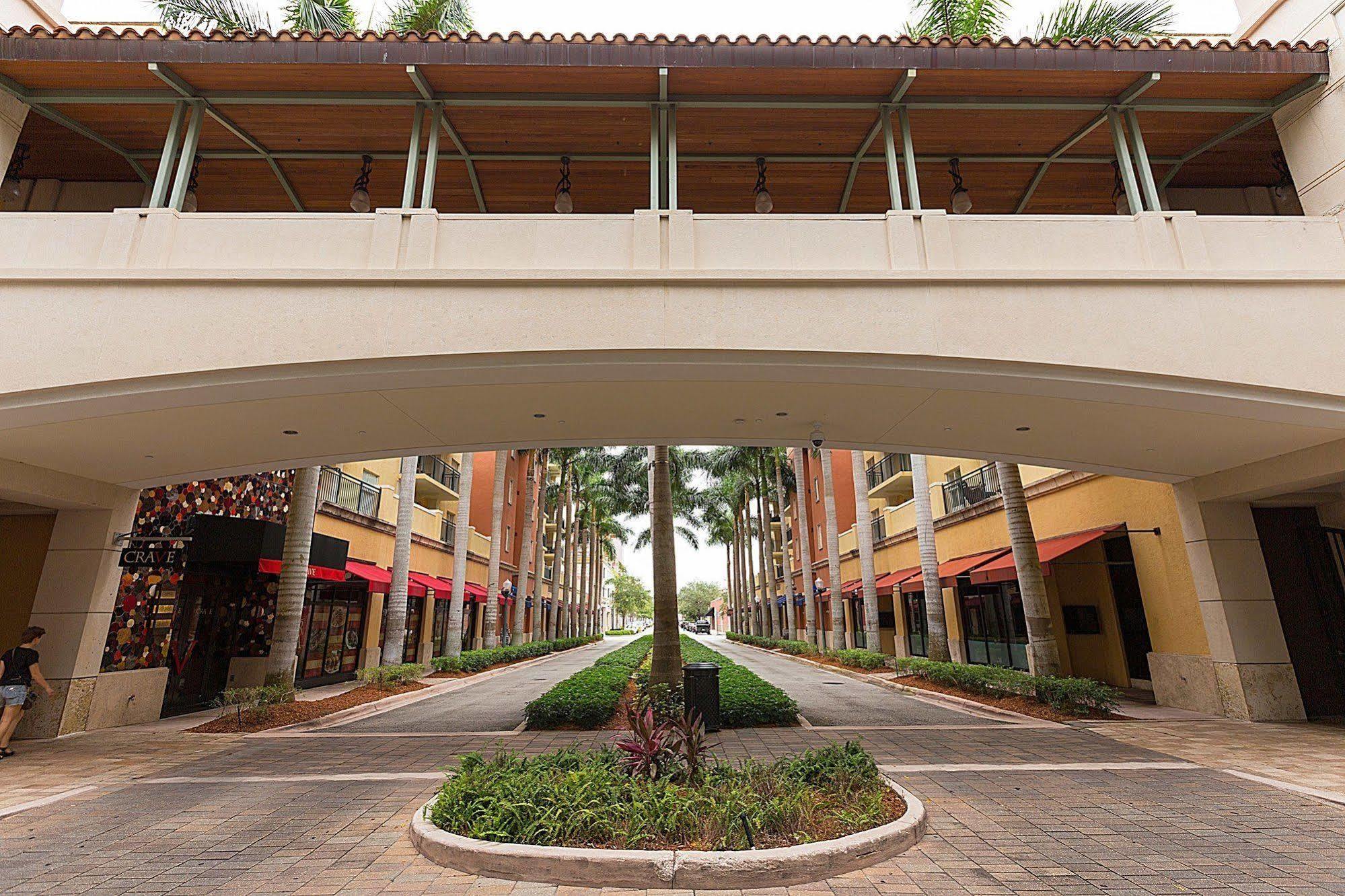 Pelicanstay In Coral Gables Miami ภายนอก รูปภาพ