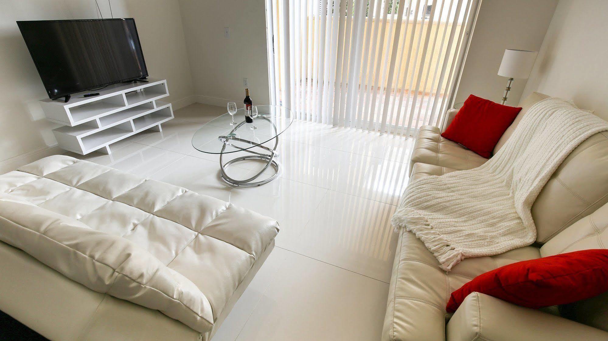 Pelicanstay In Coral Gables Miami ภายนอก รูปภาพ