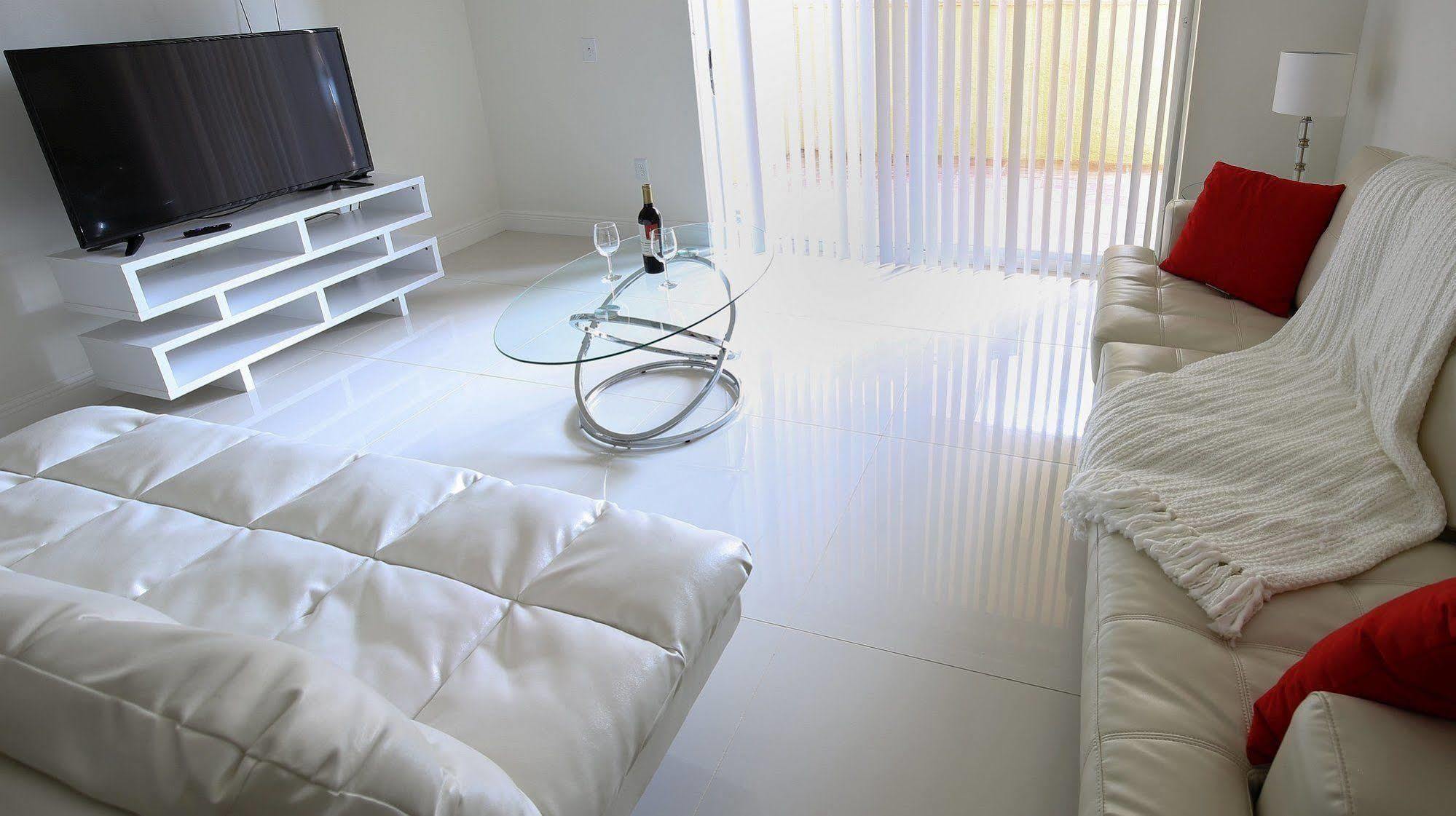 Pelicanstay In Coral Gables Miami ภายนอก รูปภาพ