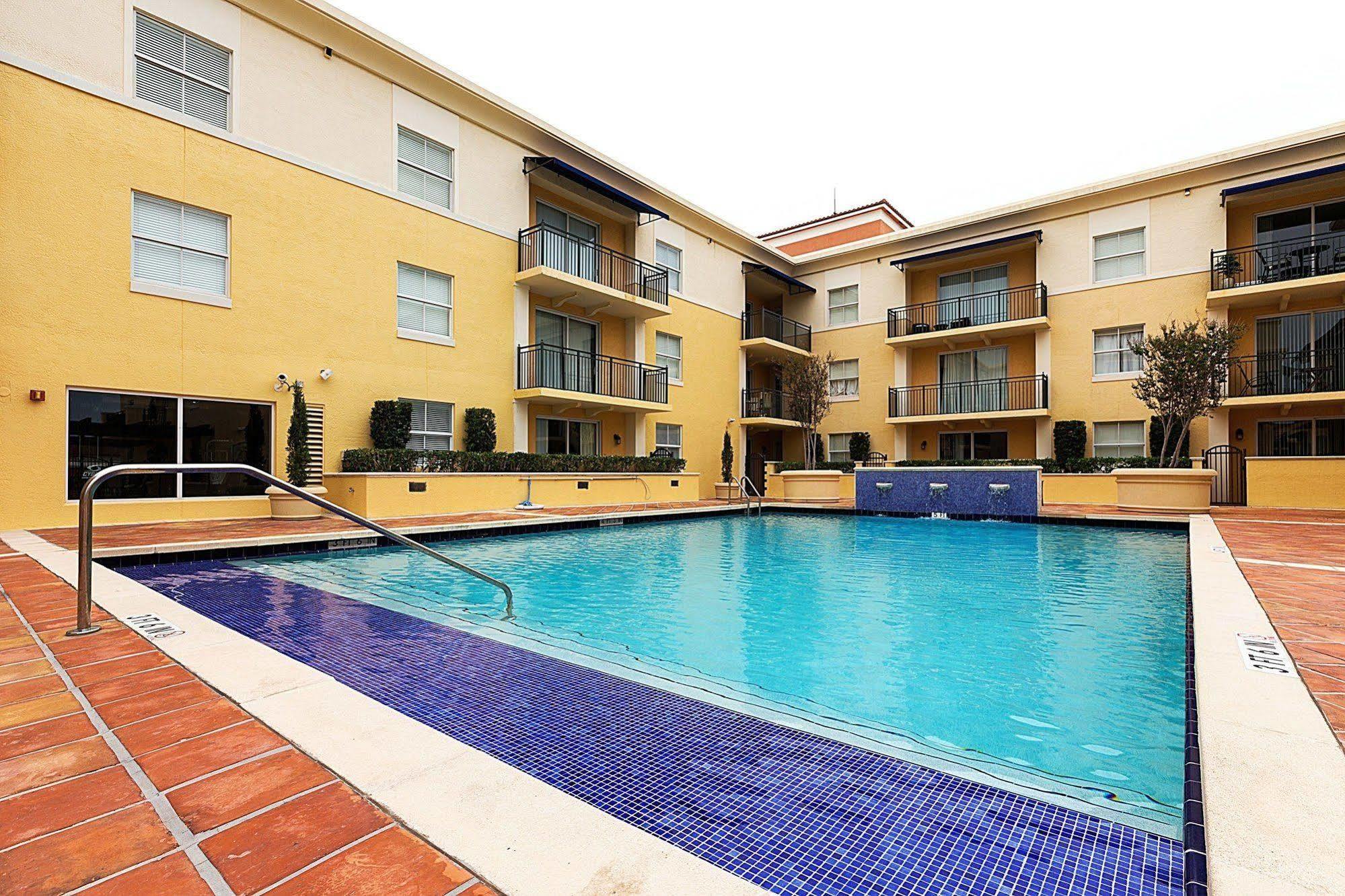 Pelicanstay In Coral Gables Miami ภายนอก รูปภาพ